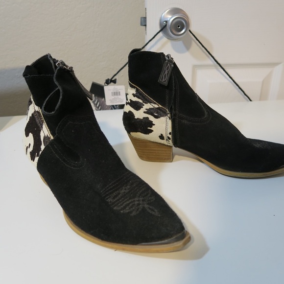 Dingo Buck the Rules Leather Ankle Boots Pieced Fur Suede Snip Toe Country Comfy - Picture 9 of 14